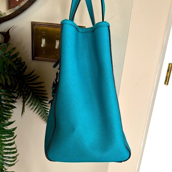 Michael Kors Saffiano Leather Jet Set Large Tote Turquoise Blue Shoulder Bag - Picture 6 of 16